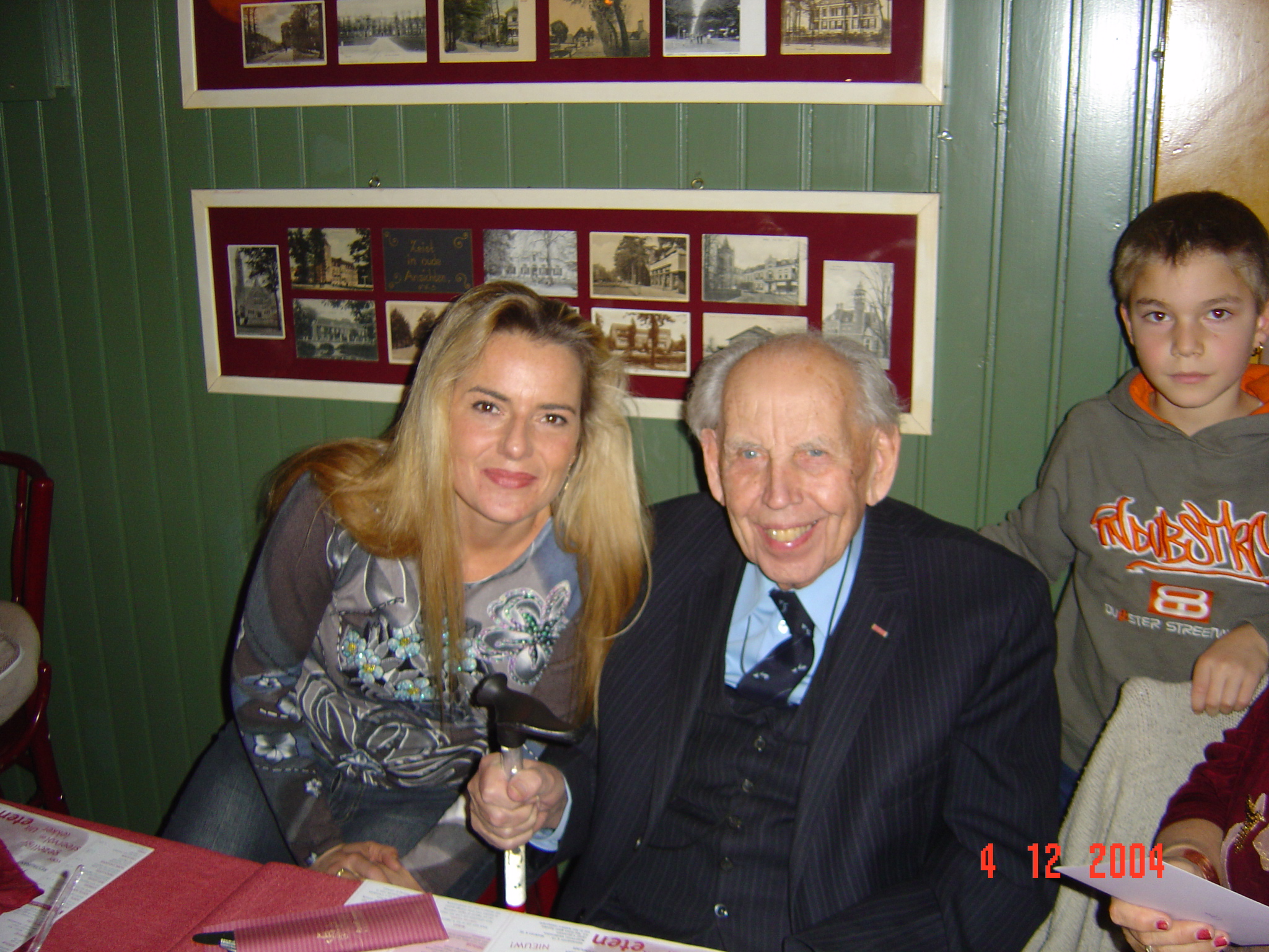 mariëtte opas verjaardag 010.jpg